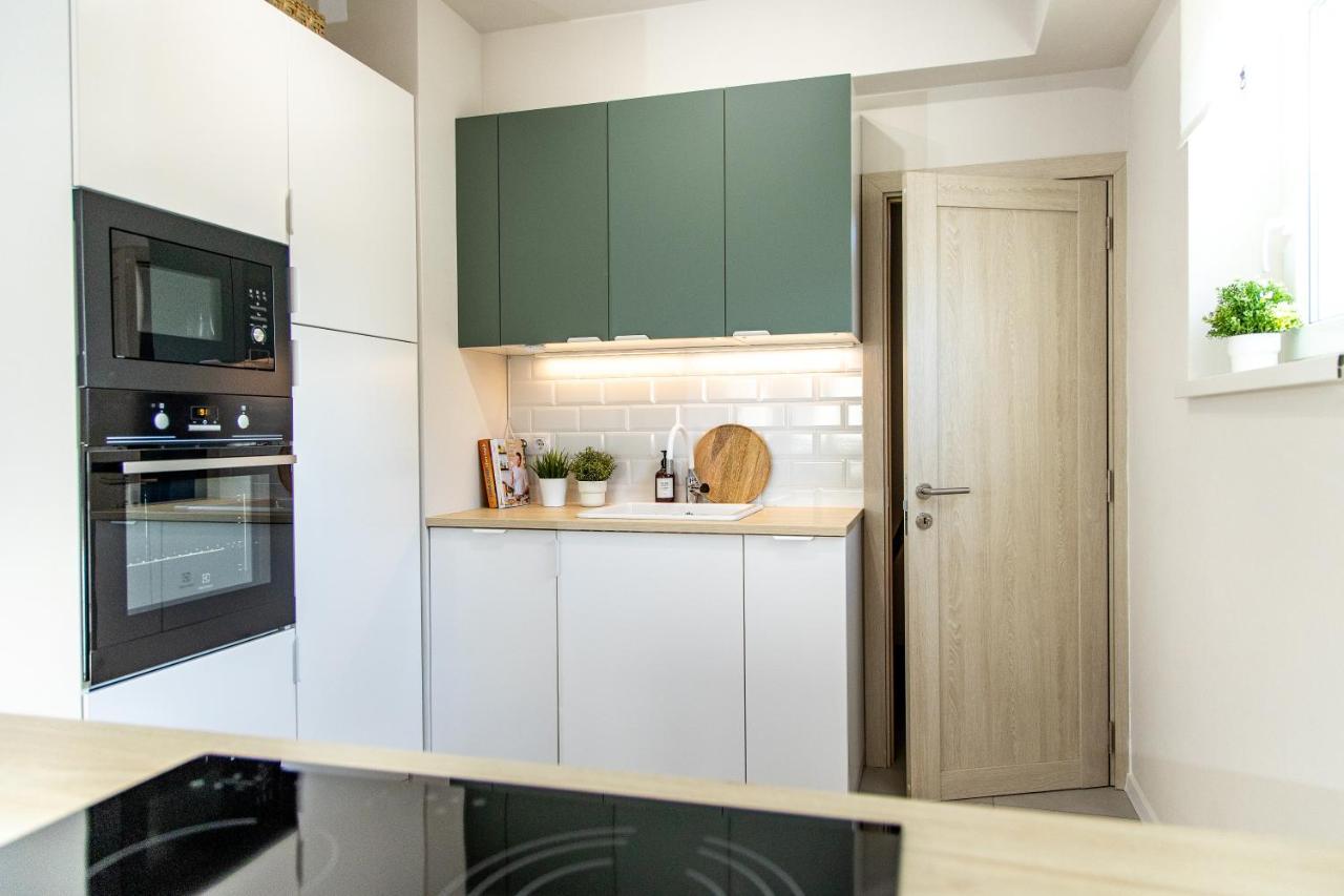 Wanderer Center Apartment Debreţin Exterior foto