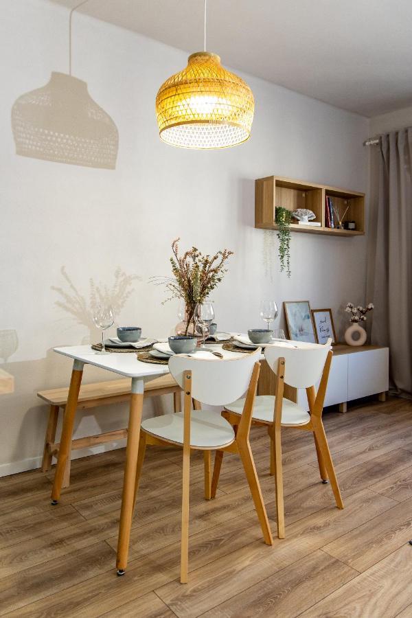 Wanderer Center Apartment Debreţin Exterior foto
